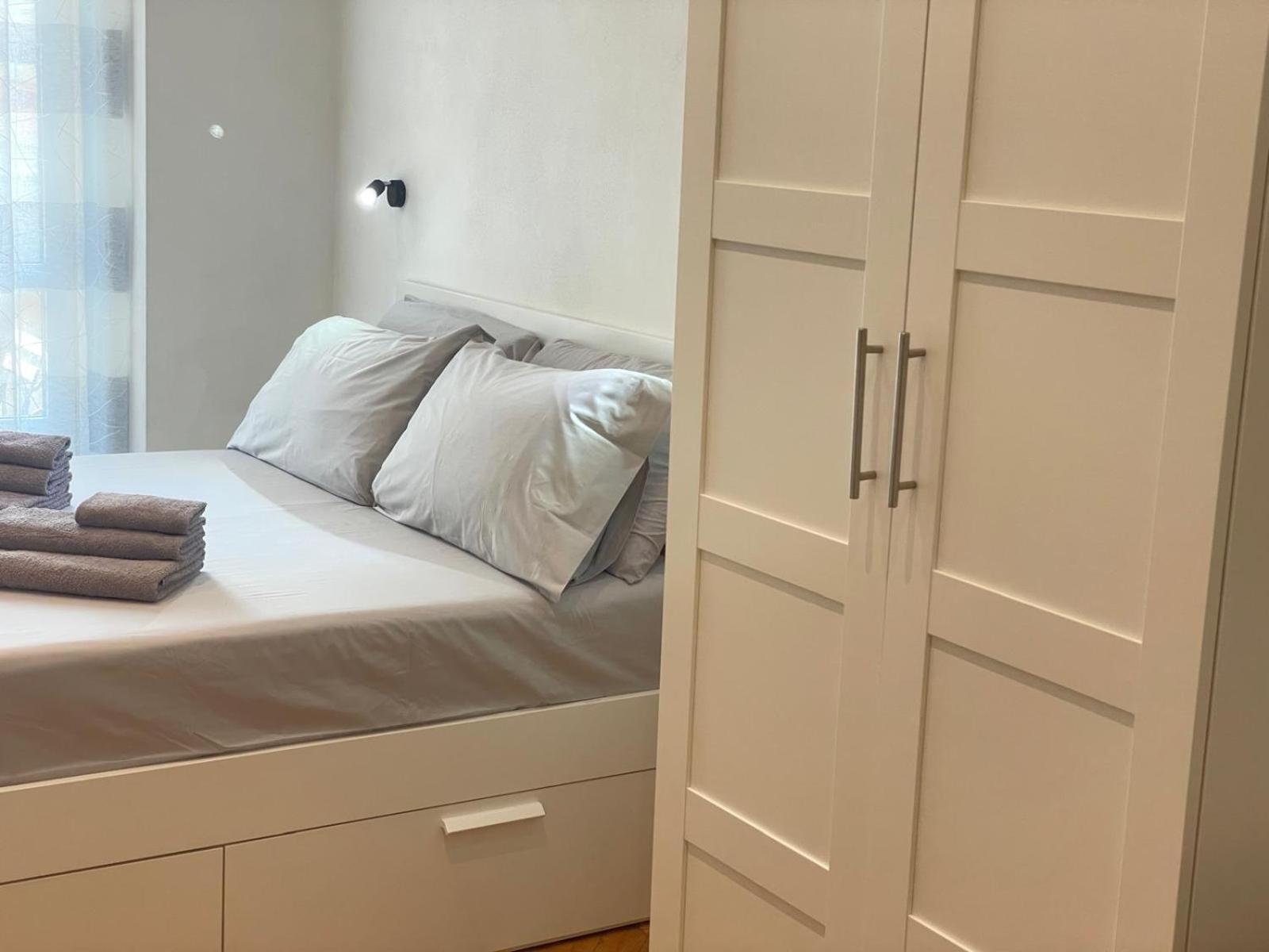 Drooms 4,0 Domotic Smart Self 24H,7 Vicino Treni Porta Susa E Centro Storico تورينو المظهر الخارجي الصورة
